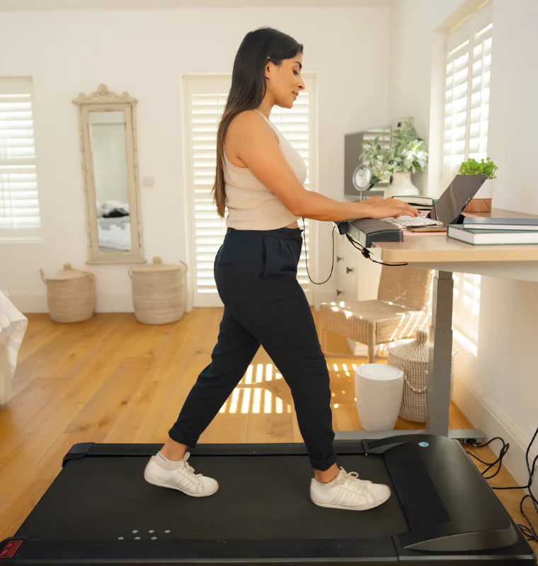 Limited Edition - LifeSpan Treadmill Desk TR1200-DT7 Power - Oak Desktop