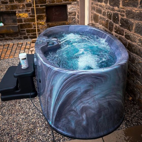 Just For 2 Plug & Play Hot Tub